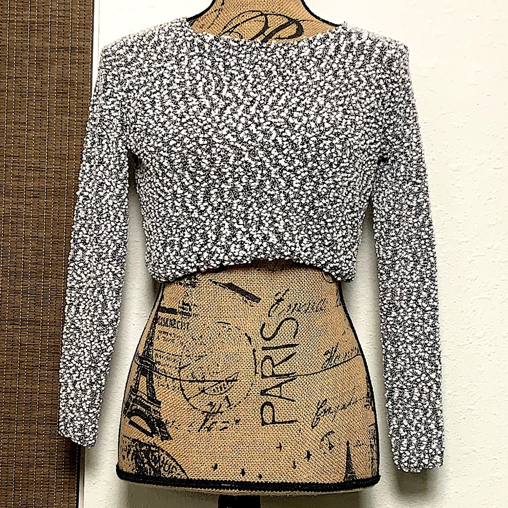 H&M Crop Top Sweater Size Small